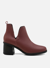 Bota em Couro Cano Médio Recortes Bordô