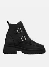 Coturno em Couro Fivelas Duplas Julia Preto