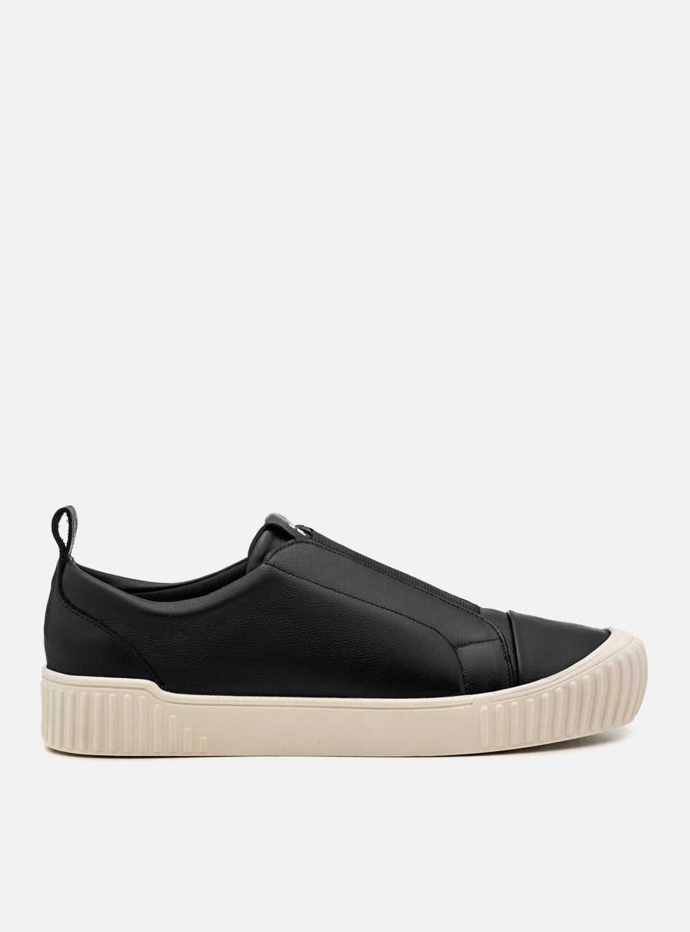 Tênis em Couro Slip On Olivia Preto – Antolie