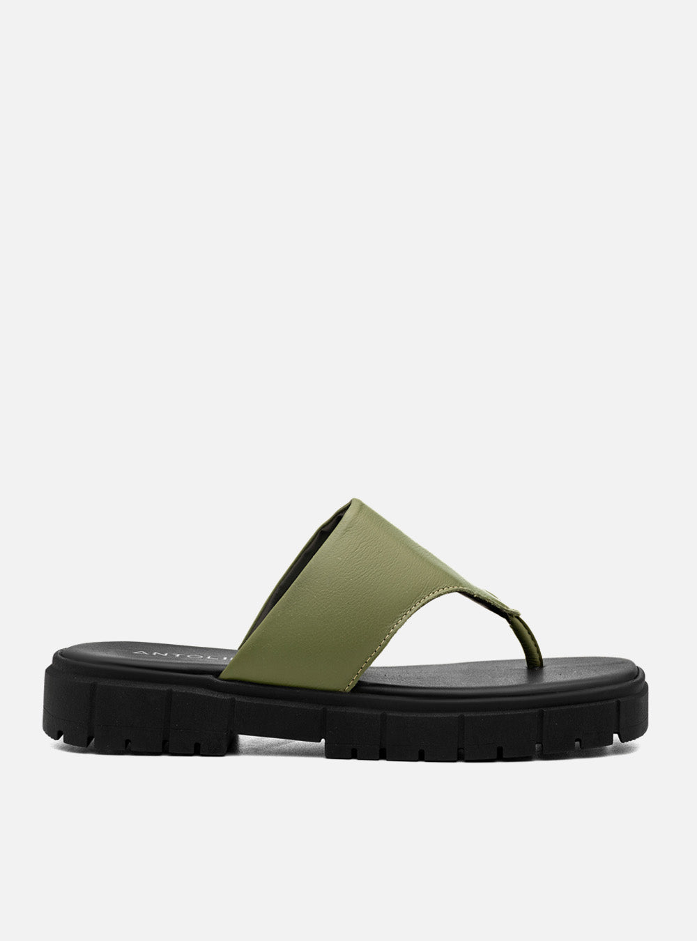 Rasteira em Couro Flat Gabi Verde Oliva