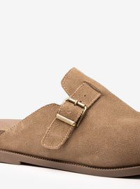 Clog em Couro Camurça Areia