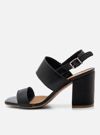 Sandália Salto Bloco em Couro Preta Tira Larga