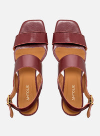 Sandália Salto Bloco em Couro Bordô Tira Larga