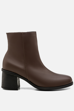 Bota em Couro Cano Médio Basic Café