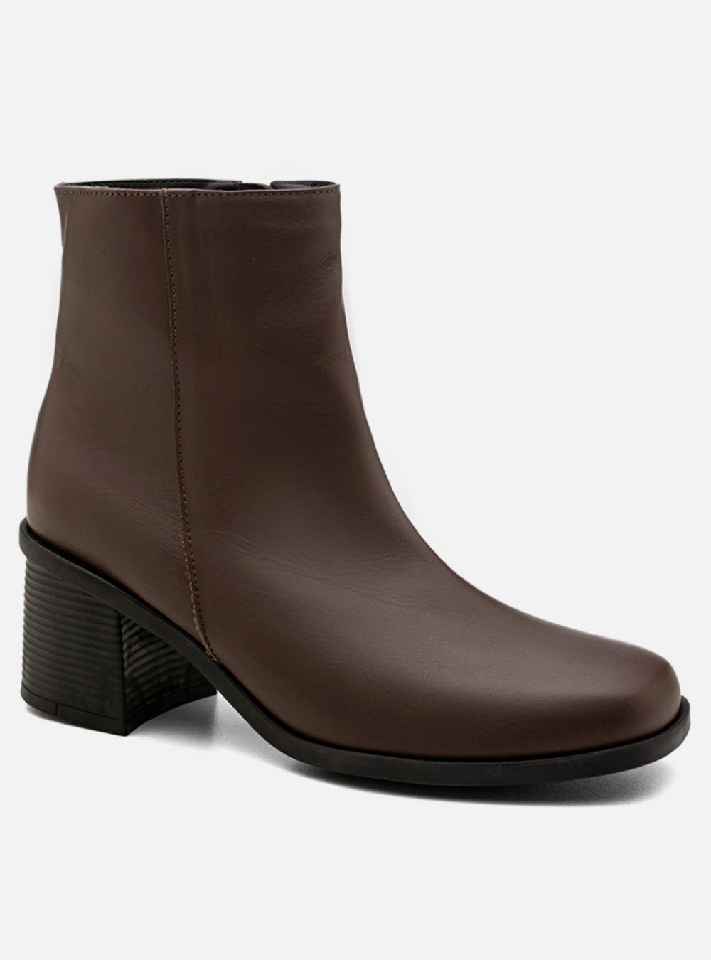 Bota em Couro Cano Médio Basic Café