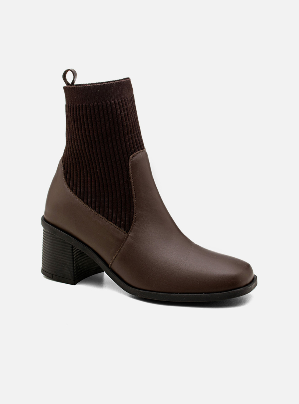 Bota em Couro Cano Médio Meia Café