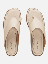 Rasteira em Couro Off White Thong