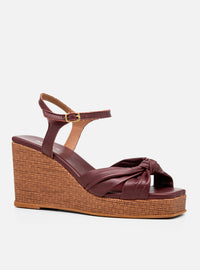 Sandália Anabela em Couro Bordô Salto Trama