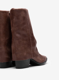Bota Cano Alto Couro Lapela Salto Bloco Destroyed Marrom