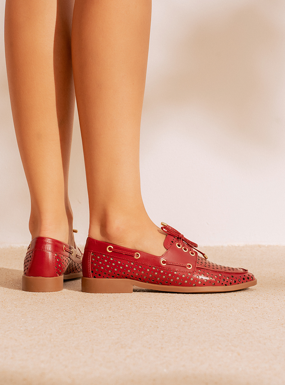 Mocassim Couro Dockside Vermelho Vazado