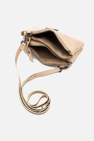 Bolsa em Couro Tiracolo Básica Off White