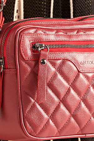 Bolsa em Couro Tiracolo Matelassê Vermelho