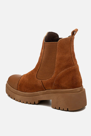 Bota em Couro Chelsea Julia Caramelo