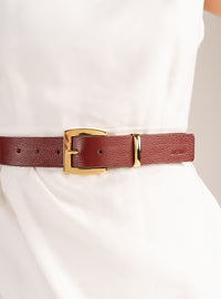 Cinto Bordô Couro Largo Fivela Quadrada Dourada