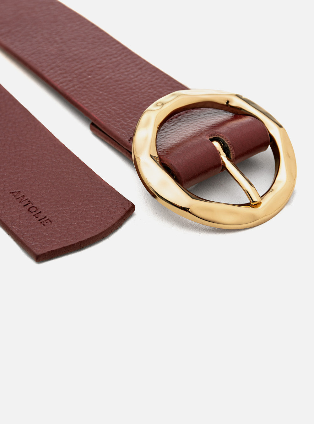 Cinto Bordô Couro Largo Fivela Redonda Dourada