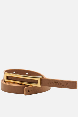 Cinto em Couro Caramelo Fino Metal