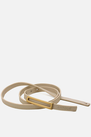 Cinto em Couro Off White Fino Metal