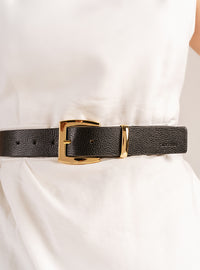 Cinto Preto Couro Largo Fivela Quadrada Dourada