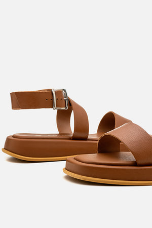Flatform em Couro Fresh Rafaela Caramelo