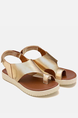 Flatform em Couro Lux Sophia Dourada