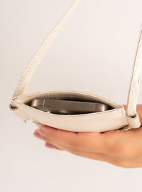 Mini Bolsa em Couro Porta Celular Off White