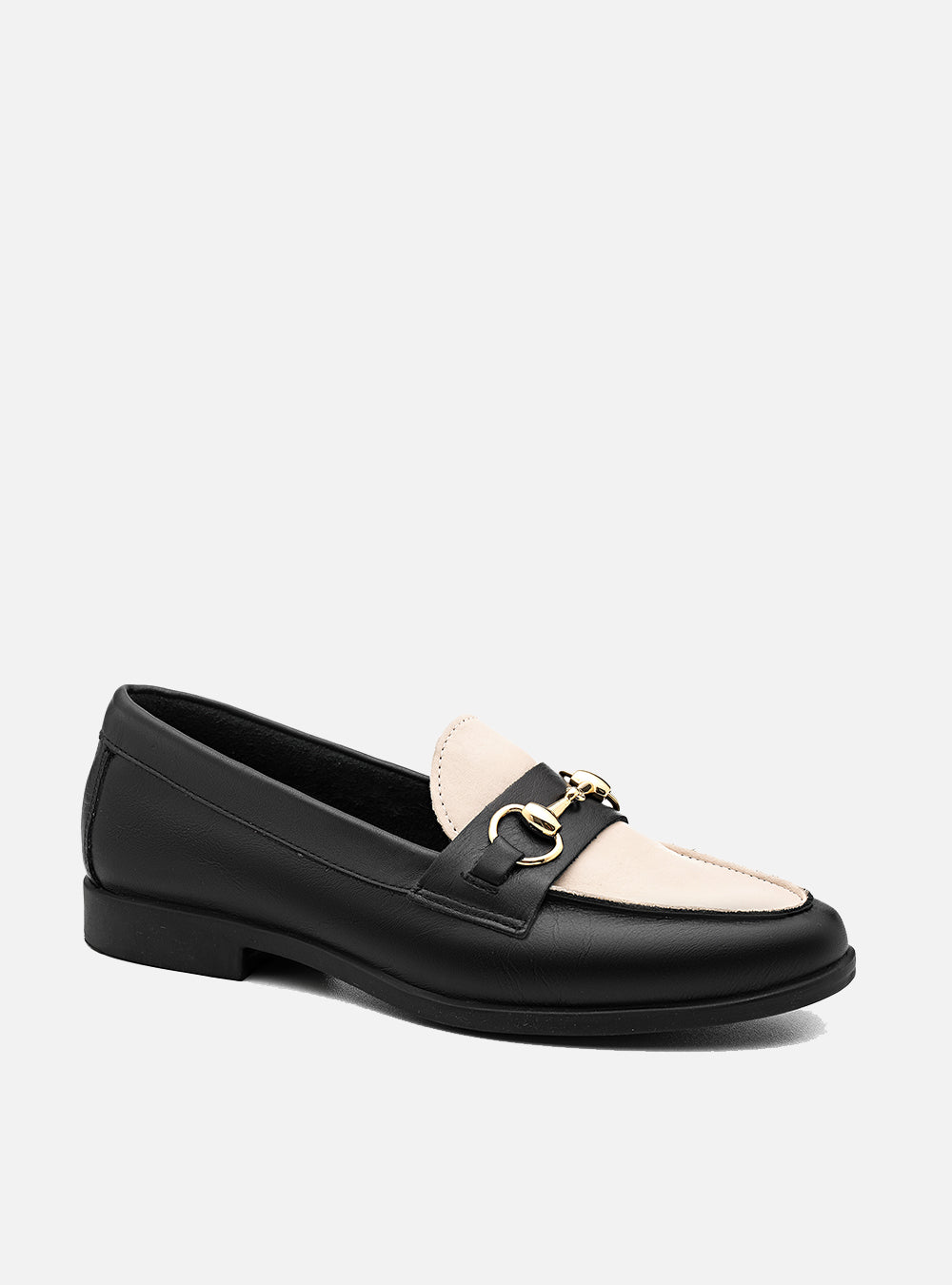 Mocassim em Couro Bridão Preto e Off White