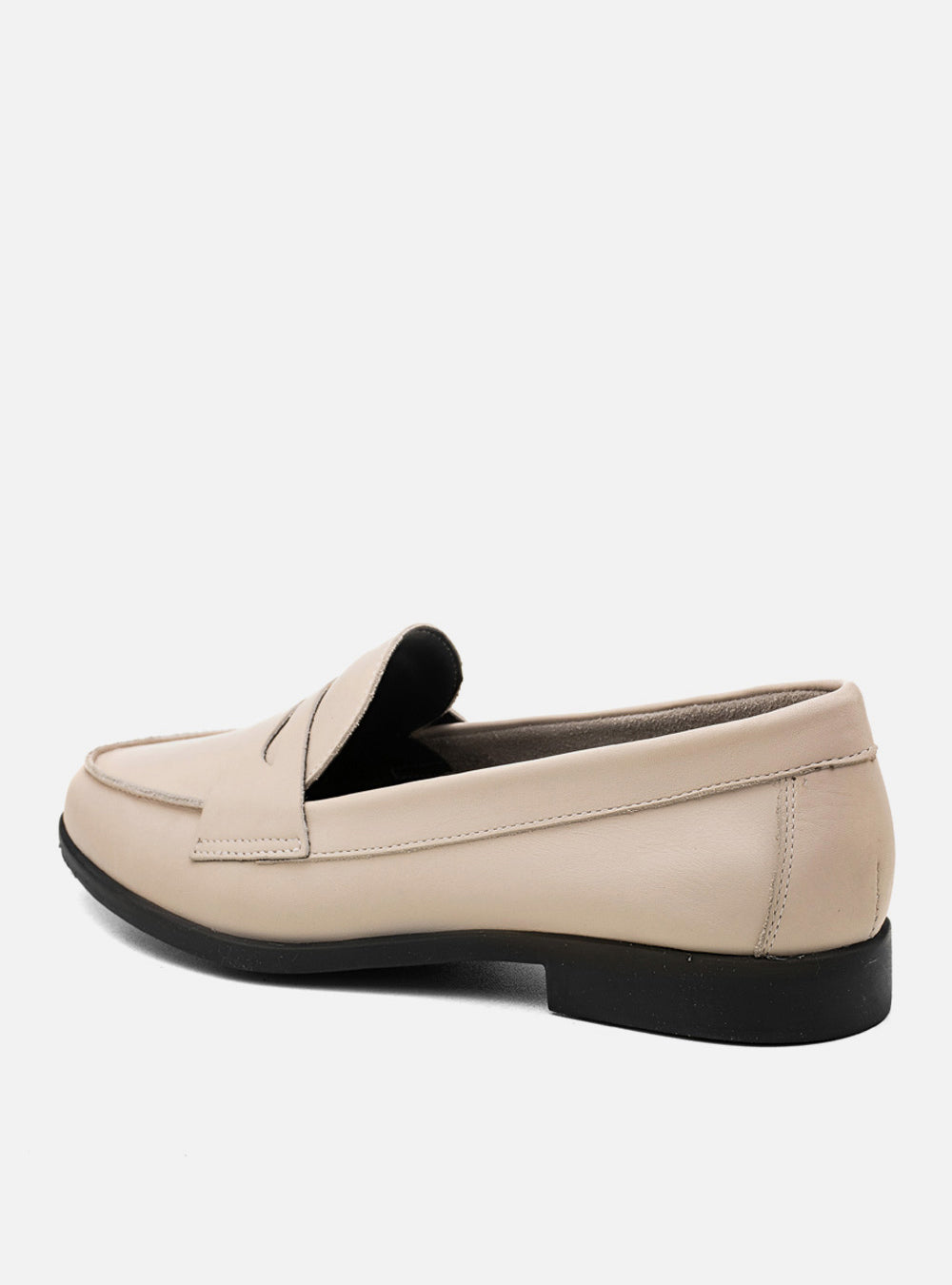 Mocassim em Couro Clássico Off White