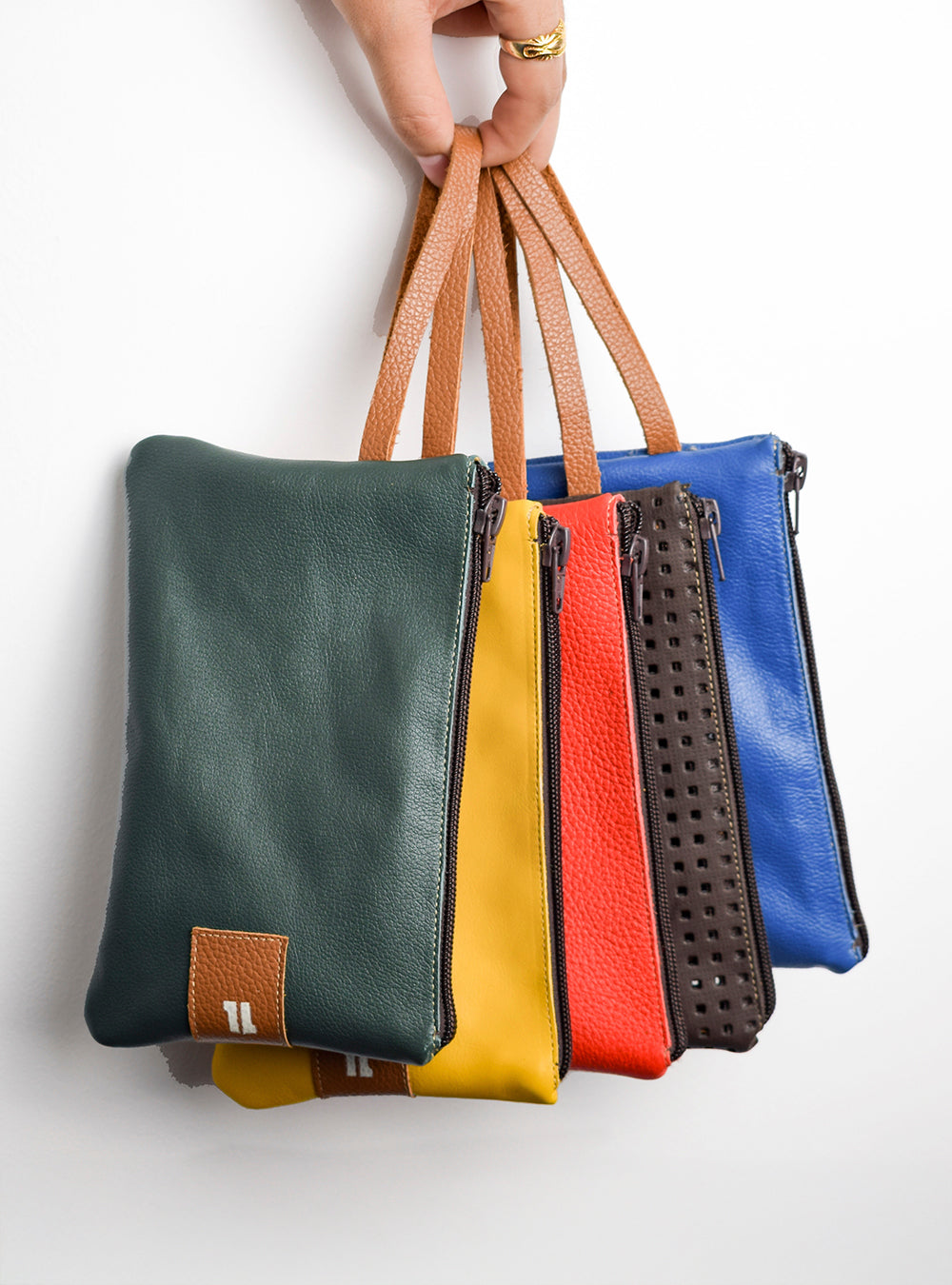 Nécessaire em Couro [ Cor do Brinde é Sortida ]