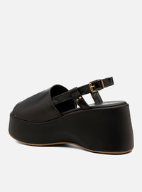 Sandália em Couro Preta Plataforma Tira Lisa