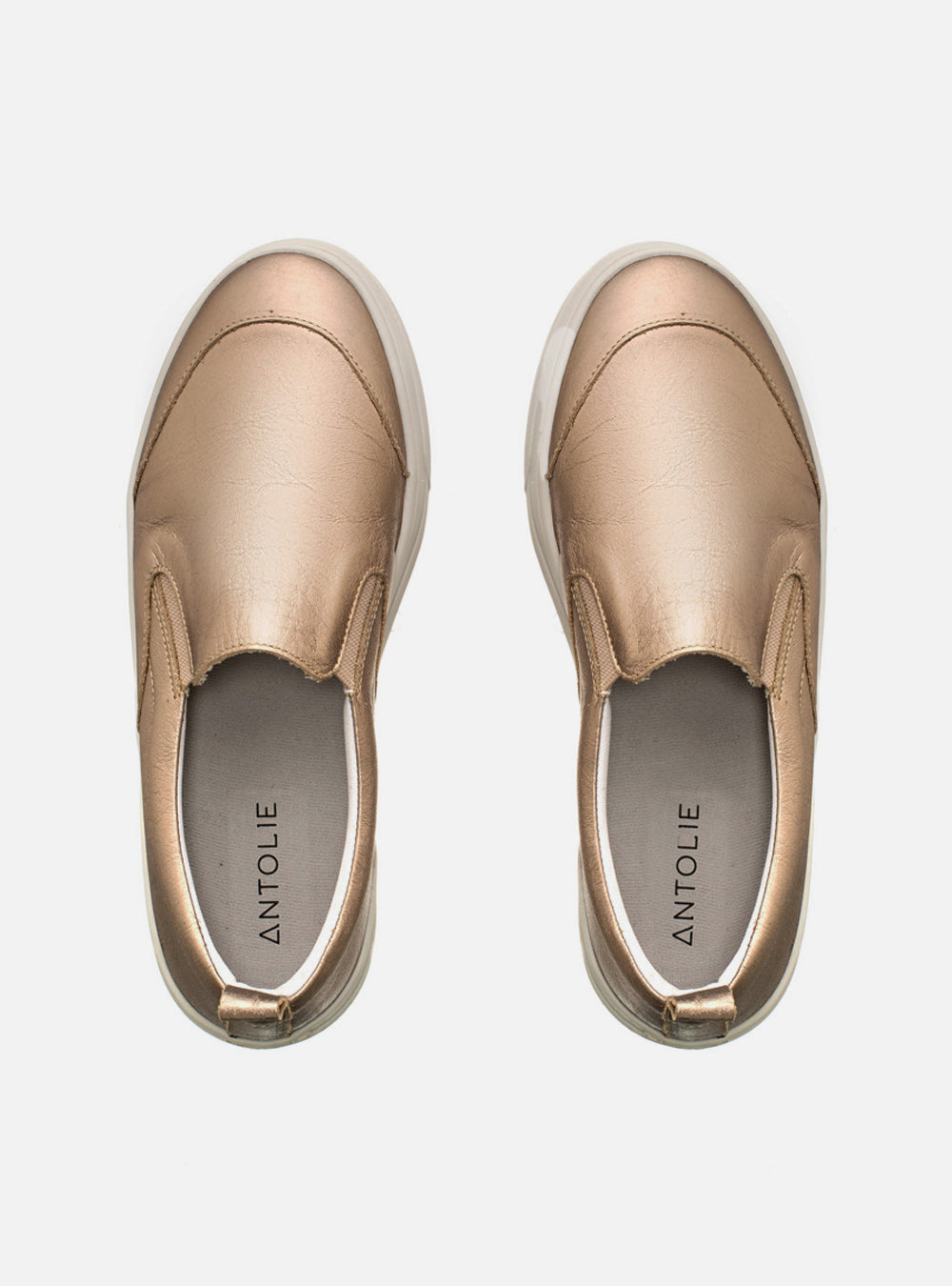 Slip On em Couro Prata Velho
