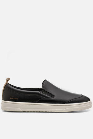 Slip On em Couro Preto