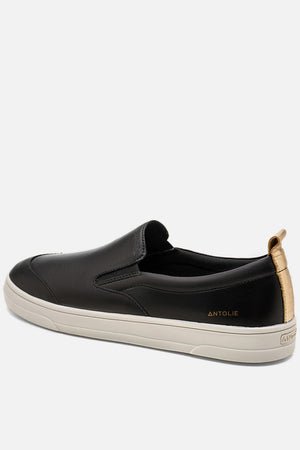Slip On em Couro Preto