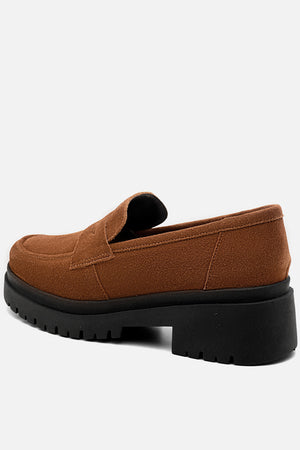 Mocassim em Couro Flatform Esther Camurça Marrom