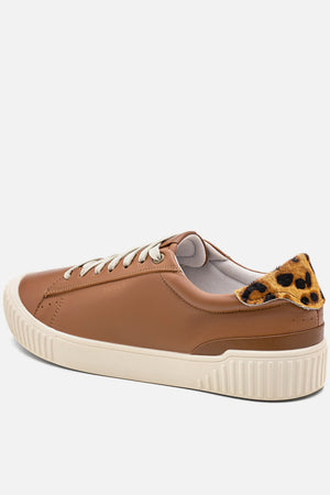 Tênis Couro Caramelo Cadarço Detalhe Animal Print Classic