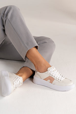 Tênis Couro Creme Urban Detalhe Vanilla