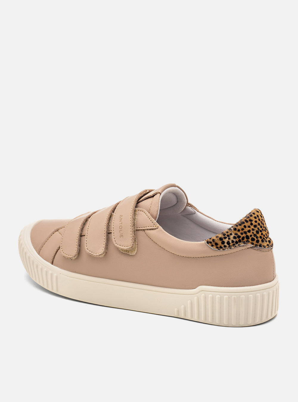 Tênis Couro Nude Velcro Basics