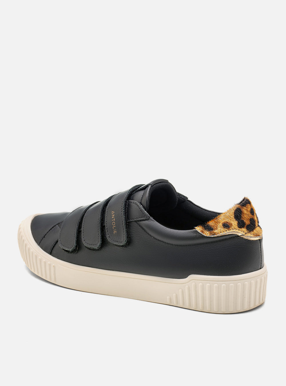 Tênis Couro Preto Velcro Basics