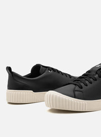 Tênis em Couro com Cadarço Olivia Preto