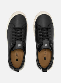 Tênis em Couro com Cadarço Olivia Preto