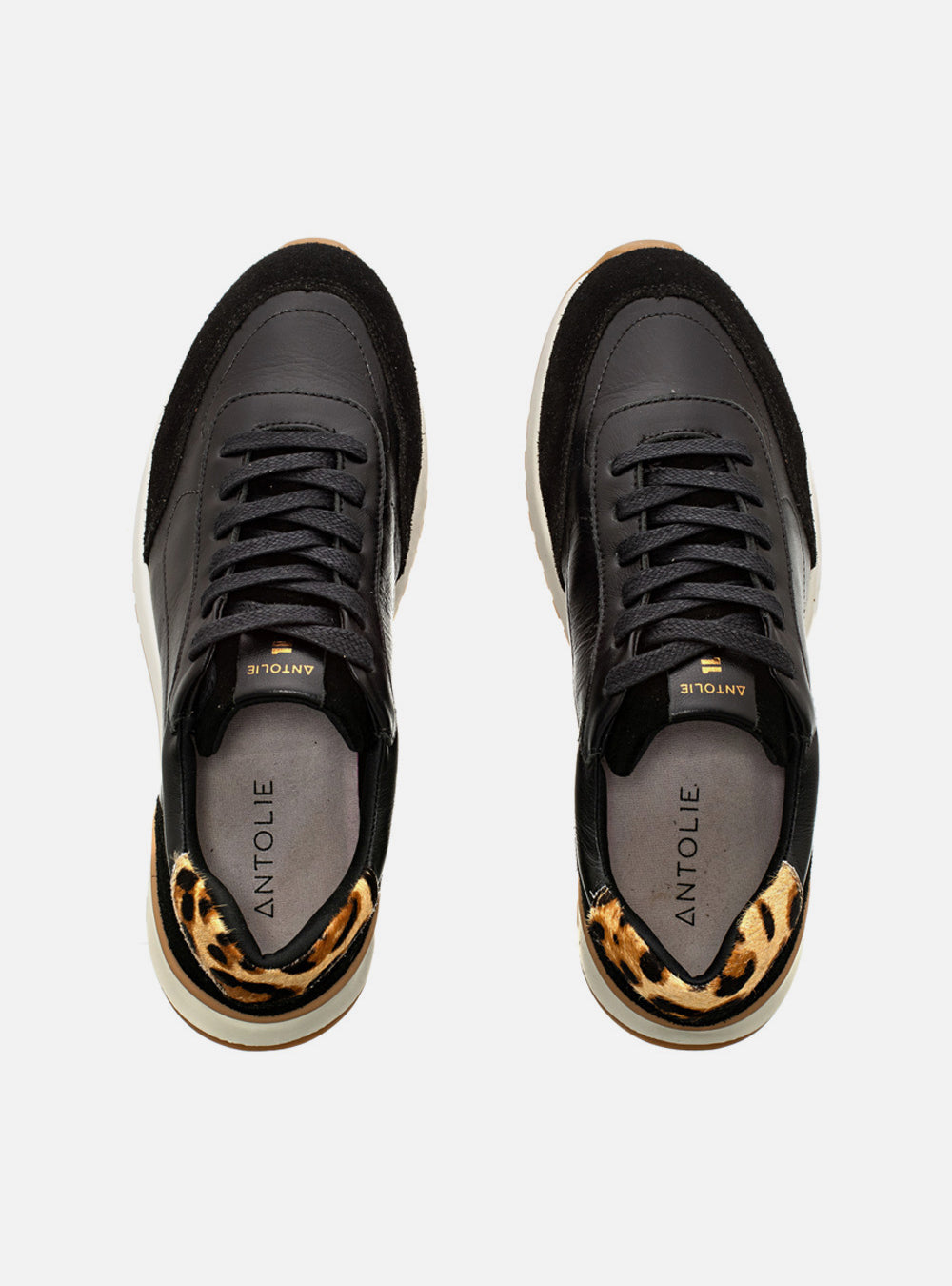 Tênis em Couro Contrast Preto Sport