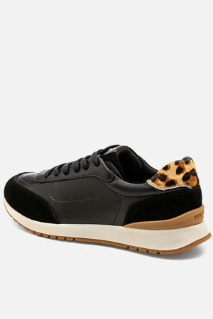 Tênis em Couro Contrast Preto Sport