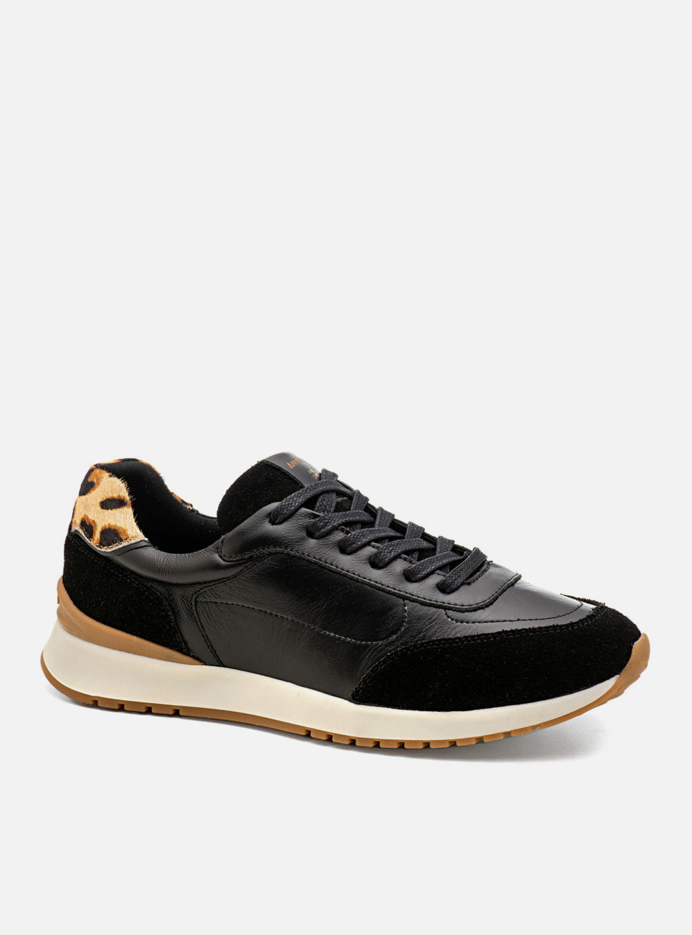 Tênis em Couro Contrast Preto Sport