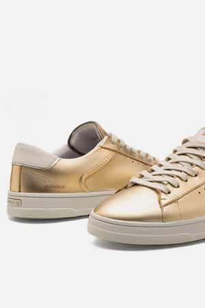 Tênis em couro Dourado Casual