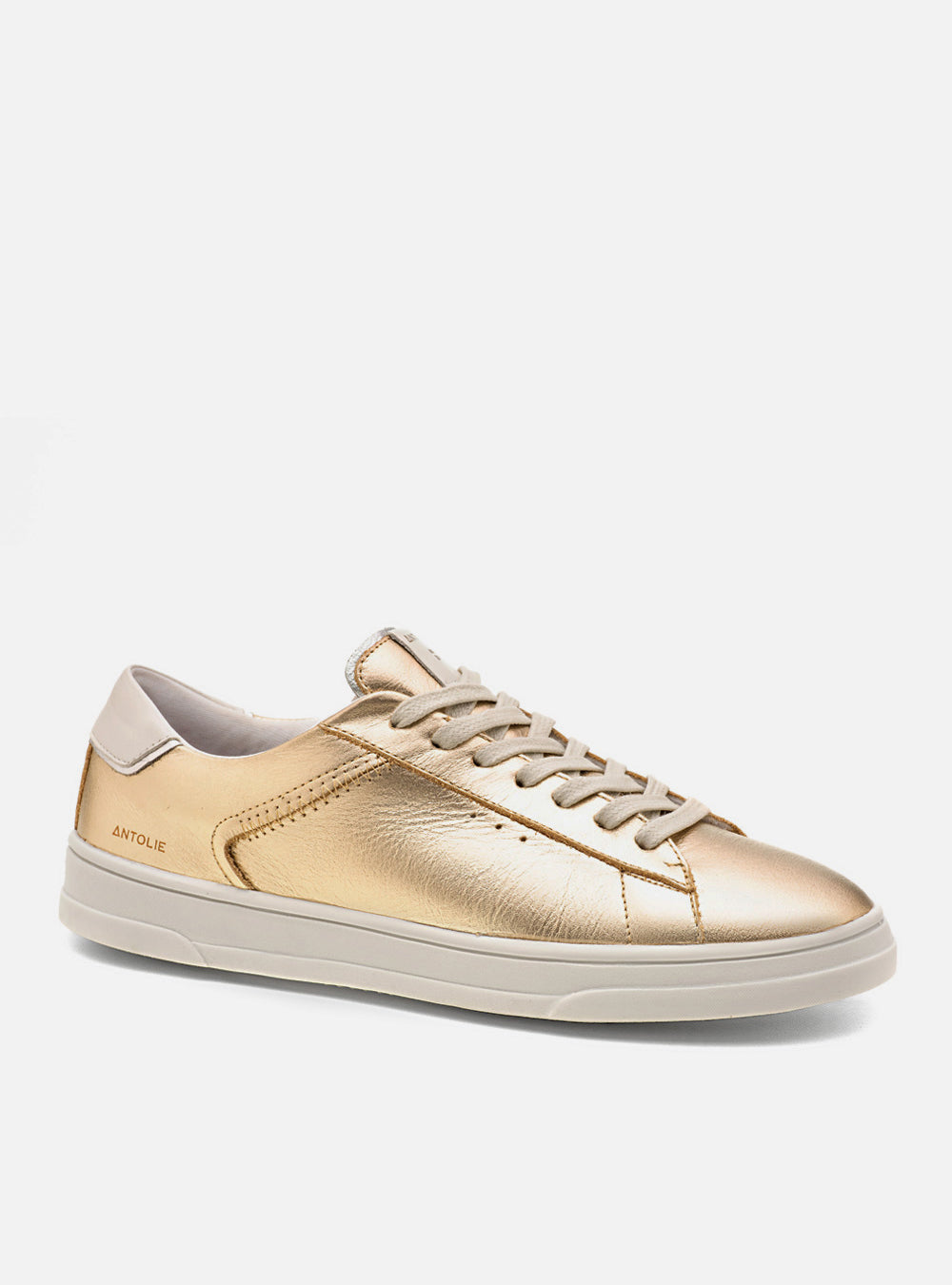 Tênis em couro Dourado Casual