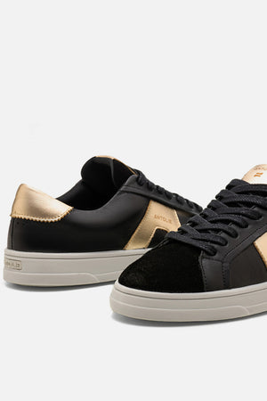 Tênis em Couro Preto e Dourado Icon