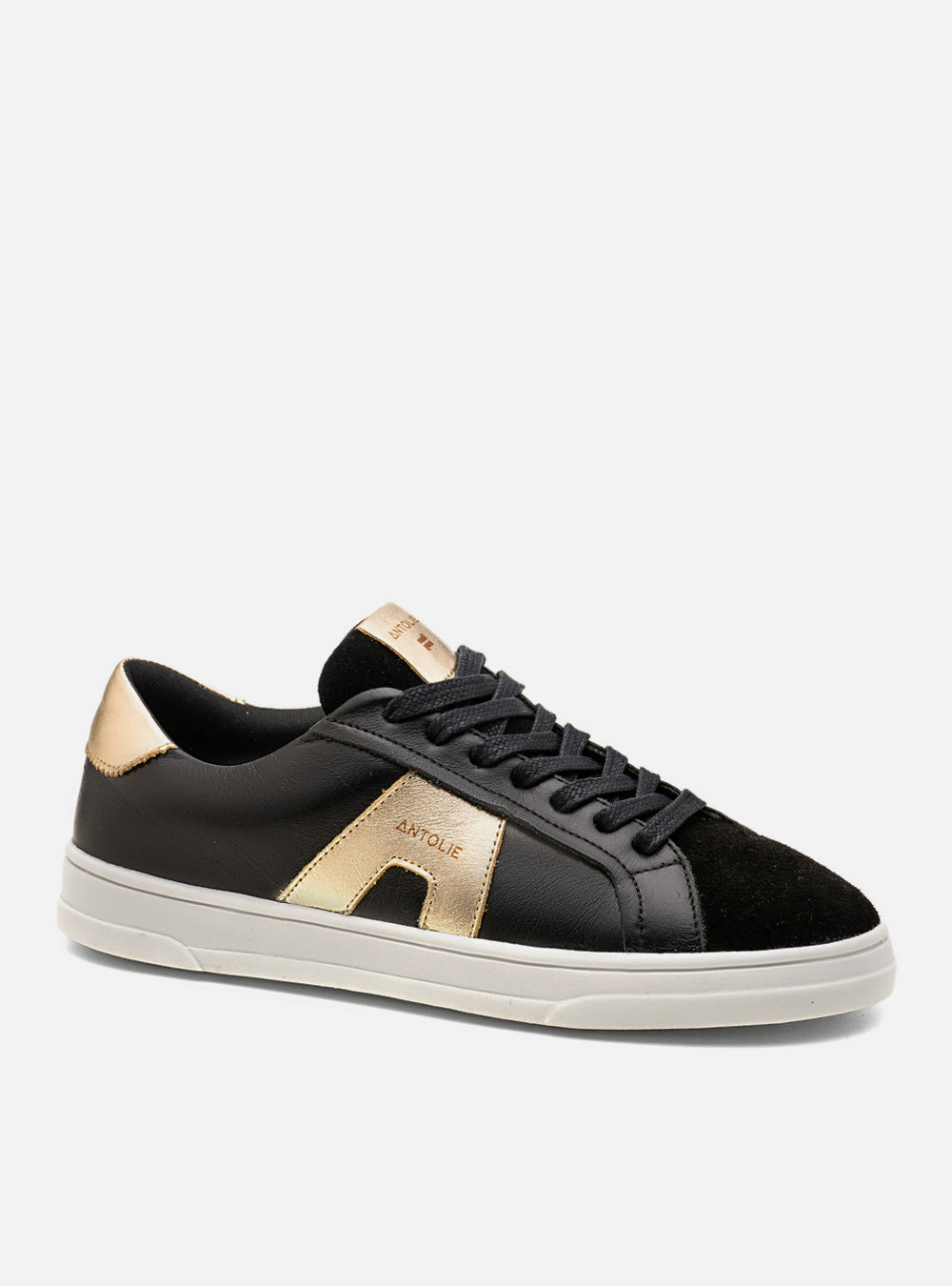Tênis em Couro Preto e Dourado Icon
