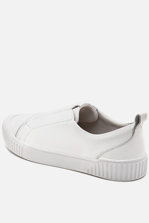 Tênis em Couro Slip On Olivia Branco