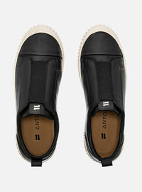 Tênis em Couro Slip On Olivia Preto