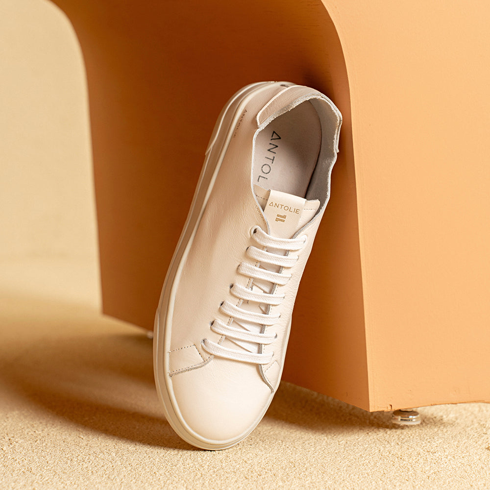 Bota em Couro Chelsea Julia Preto