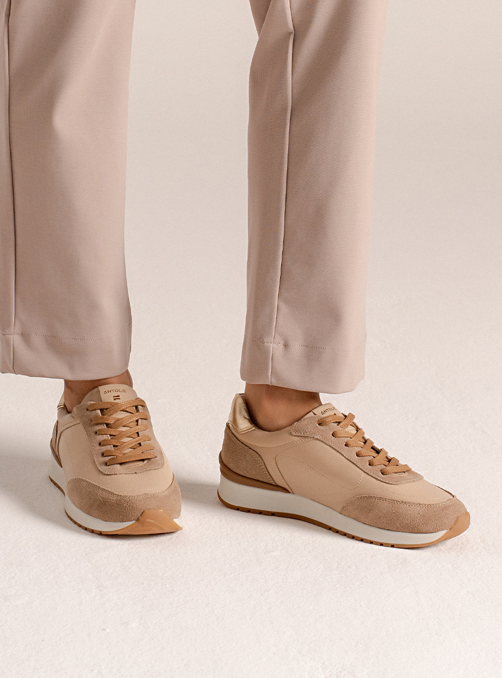 Tênis em Couro Contrast Nude Sport